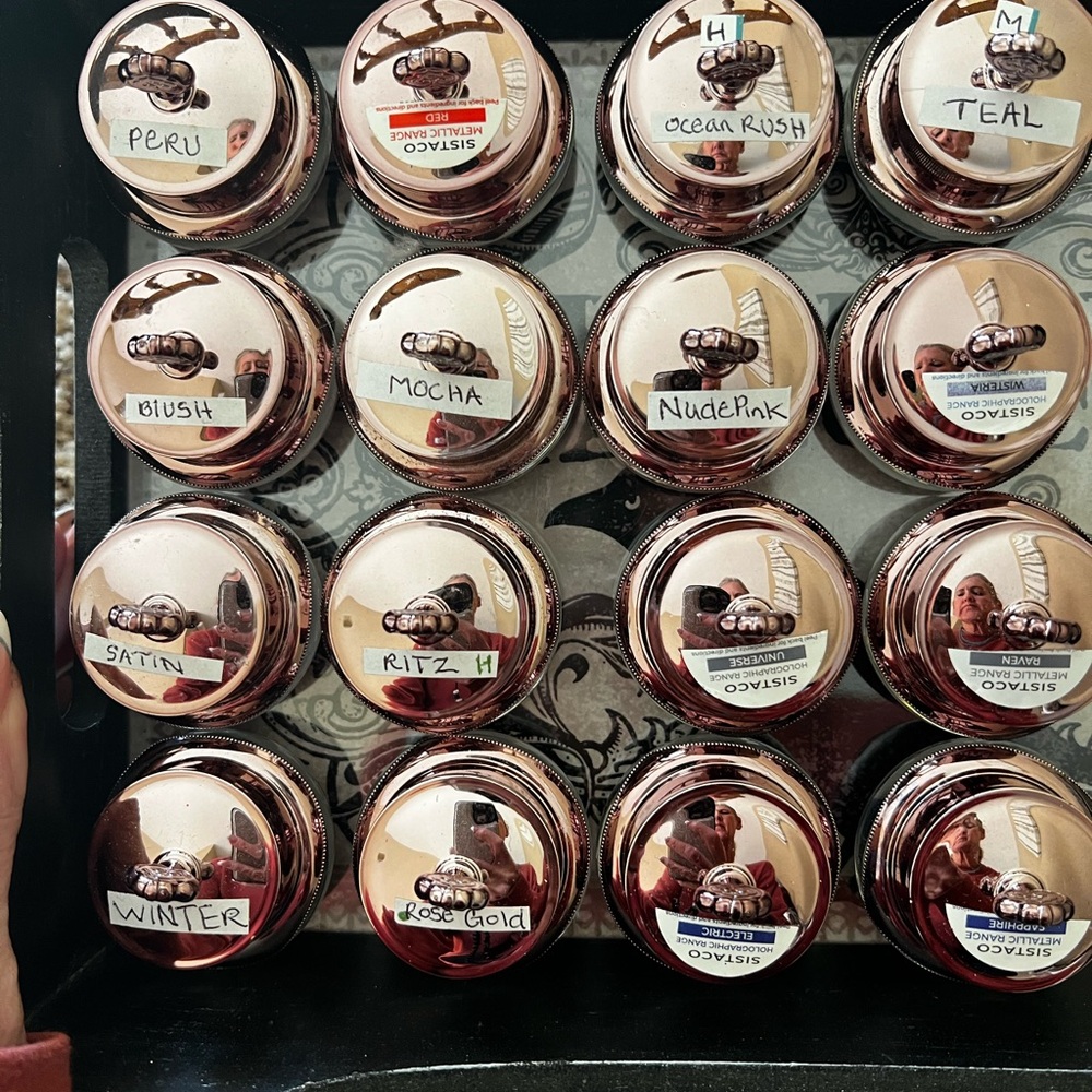 Set of 16 Sistaco powders